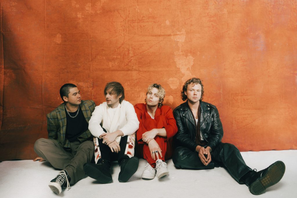 5 seconds of summer to perform at Mohegan Sun on August 10, 2023