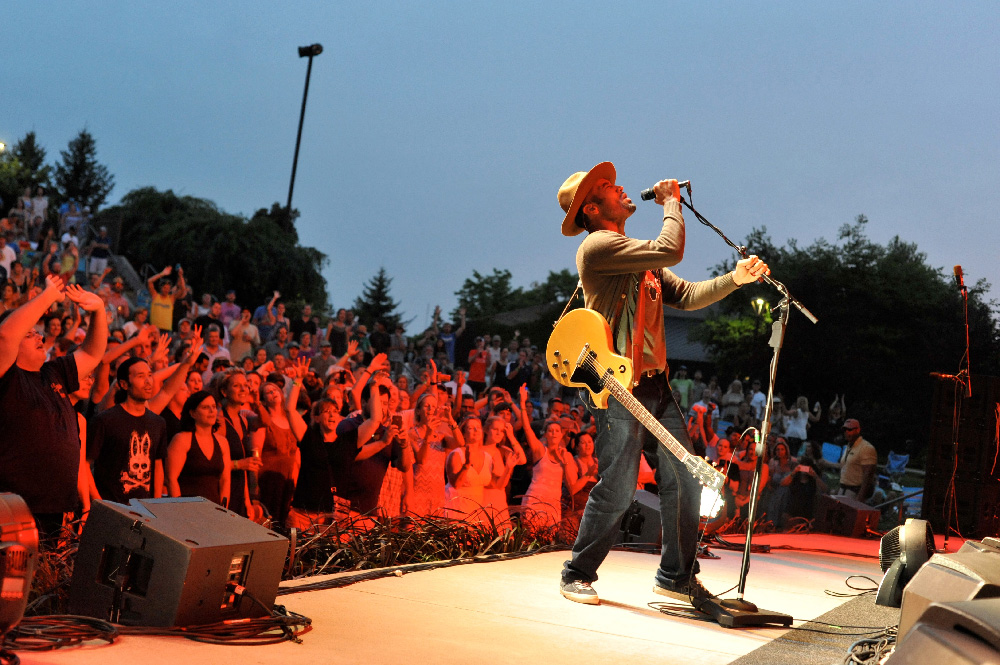 Ben Harper and the Innocent Criminals photo credit: Evil Vince