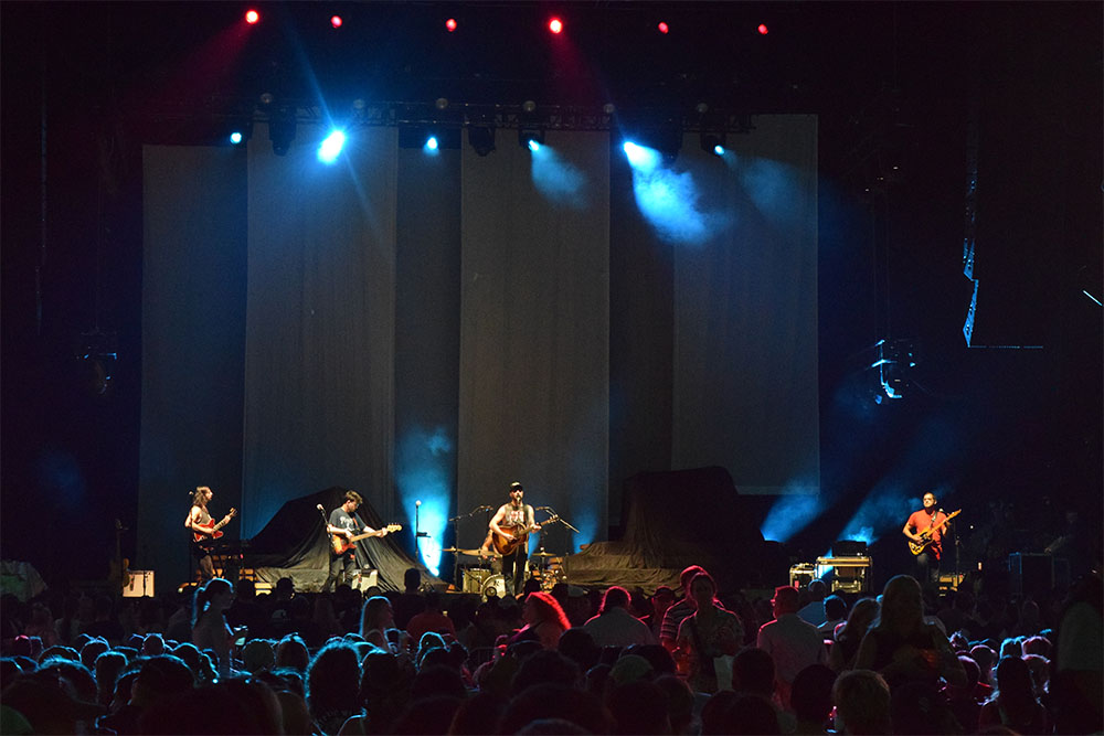 Ruston Kelly at Hartford Healthcare Amphiteheater in Bridgeport, Connecticut