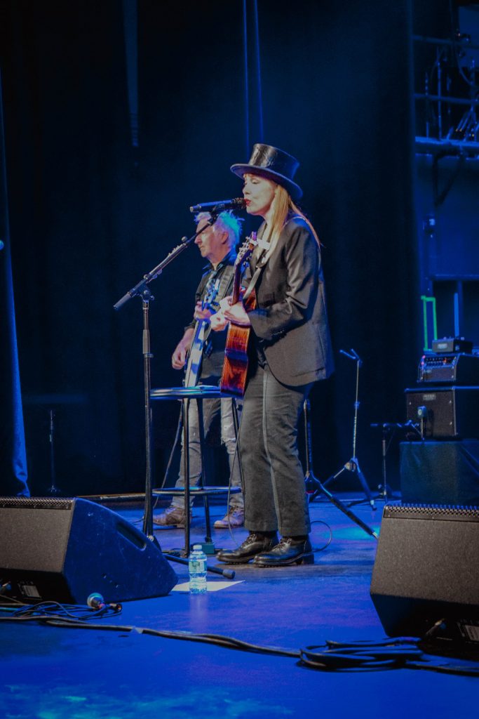 Suzanne Vega, Wall Street Theater, Norwalk Connecticut October 5, 2023 photo by Kris Forland