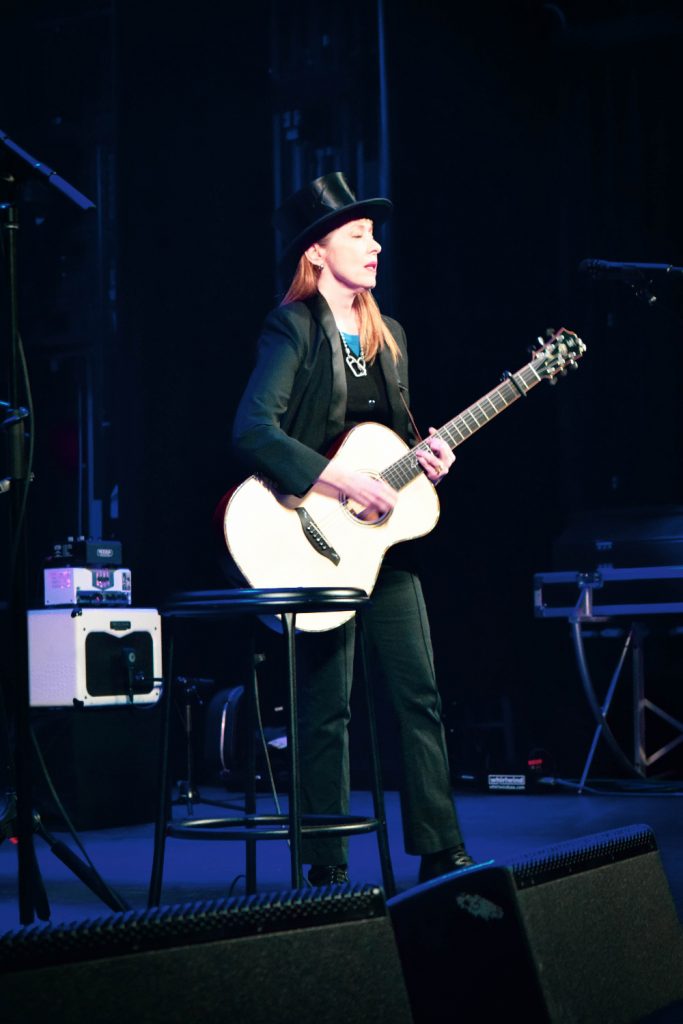 Suzanne Vega, Wall Street Theater, Norwalk Connecticut October 5, 2023 photo by Kris Forland