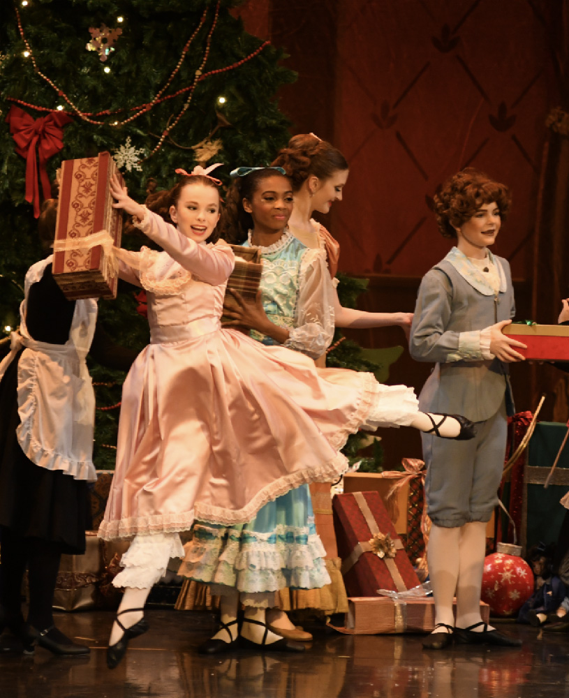 Connecticut Ballet's The Nutcracker. Photo by Thomas Giroir.
Connecticut ballet at the palace theatre in stamford and the bushnell in hartford in december 2023