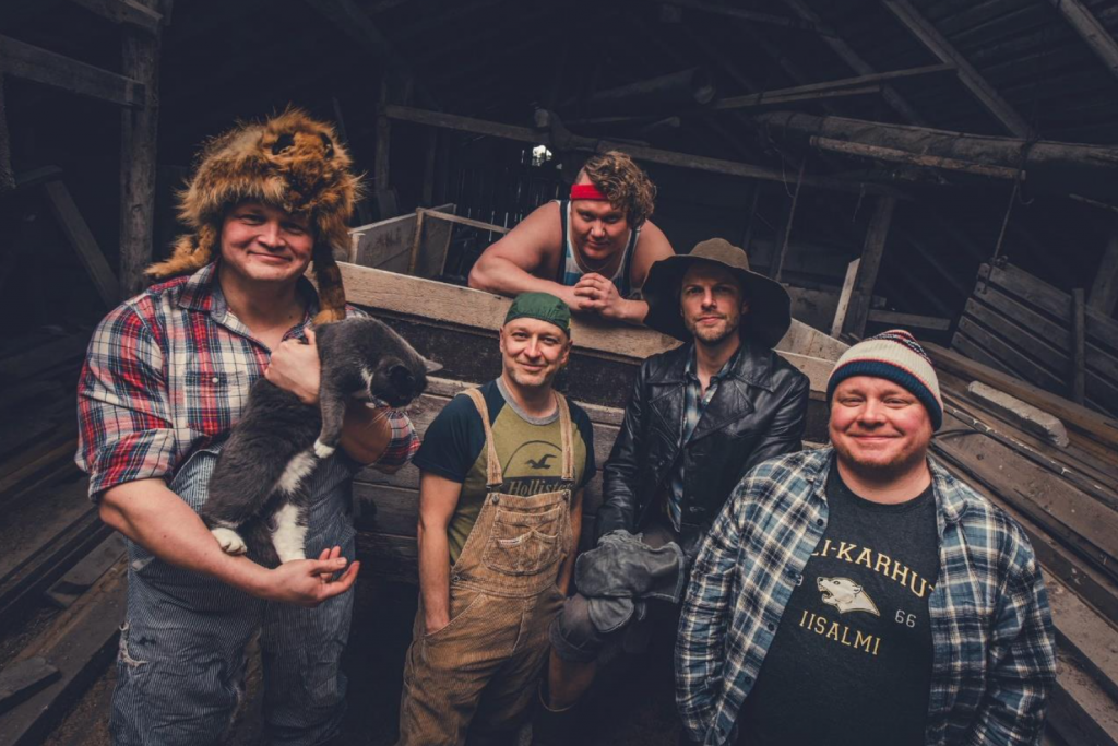 Steve’n’Seagulls to peform at space ballroom in Hamden, Connecticu