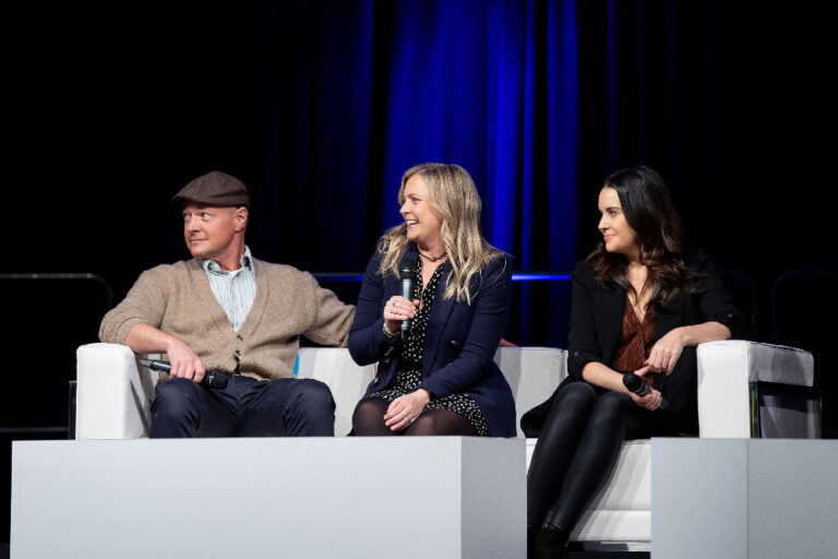 Sabrina Panel 768x512