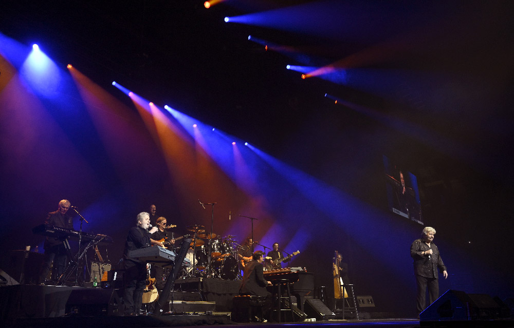 Tony Orlando and band members during the March 22, 2024 Mohegan Sun Arena show, photo via Mohegan Sun 