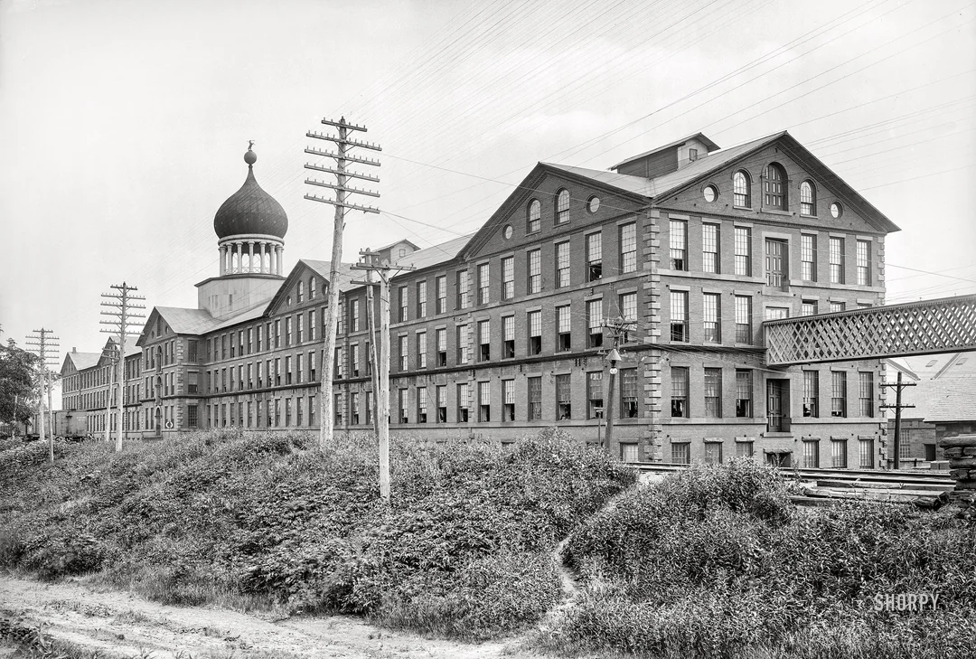 Charter Oak & Coltsville Walking Tour