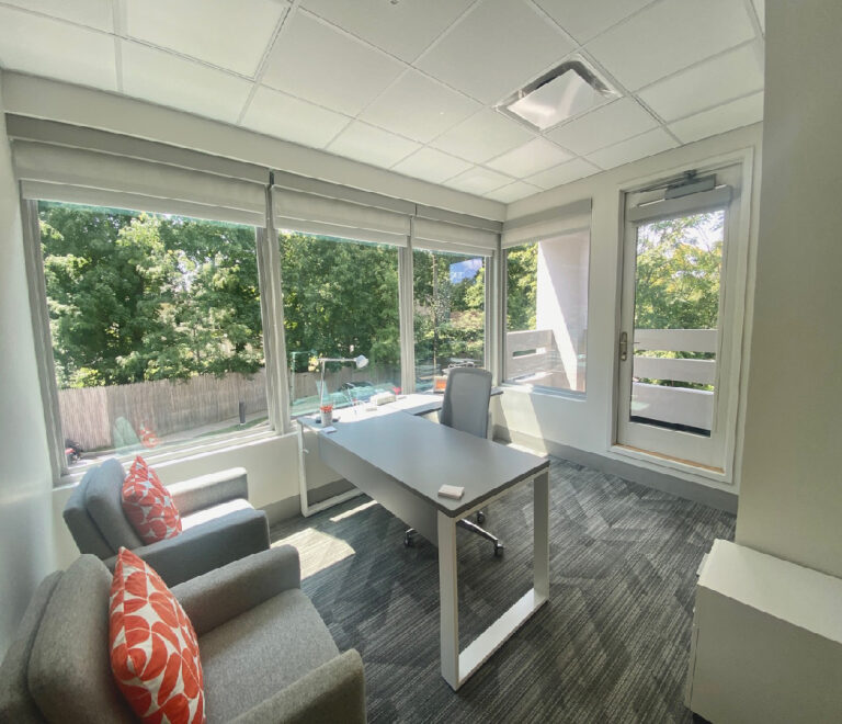 Corner Office w soft seats 768x660