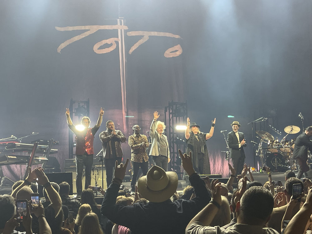 Toto at Total Mortgage Arena in Bridgeport, Connecticut on April 29, 2024 photo by Kris Forland