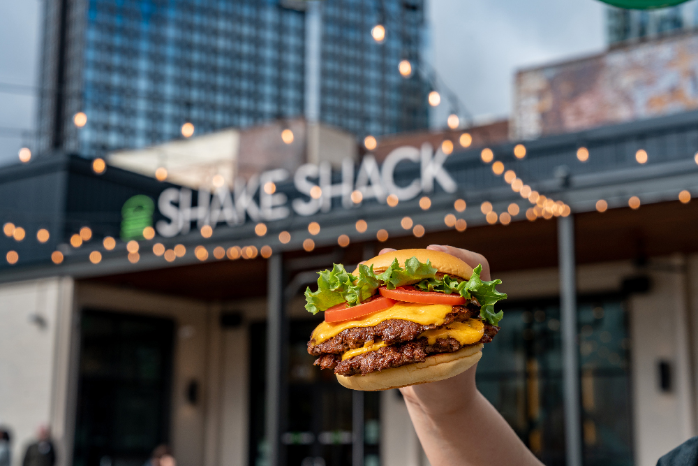 Shake Shack is opening a new location in stamford connecticut in may 2024