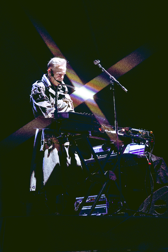 Thomas Dolby  performs at the Totally Tubular Festival at Hartford Healthcare Amphitheater in Bridgeport, Connecticut photos by Jessie Fuentes