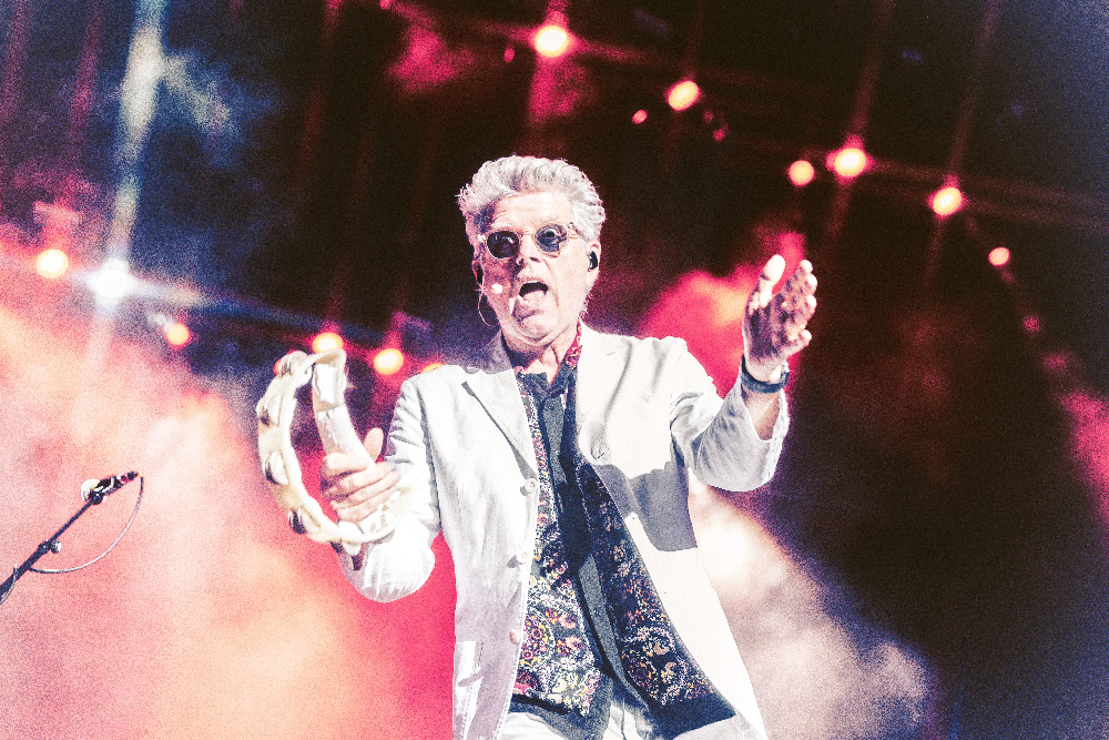 Tom Bailey performs at the Totally Tubular Festival at Hartford Healthcare Amphitheater in Bridgeport, Connecticut photos by Jessie Fuentes