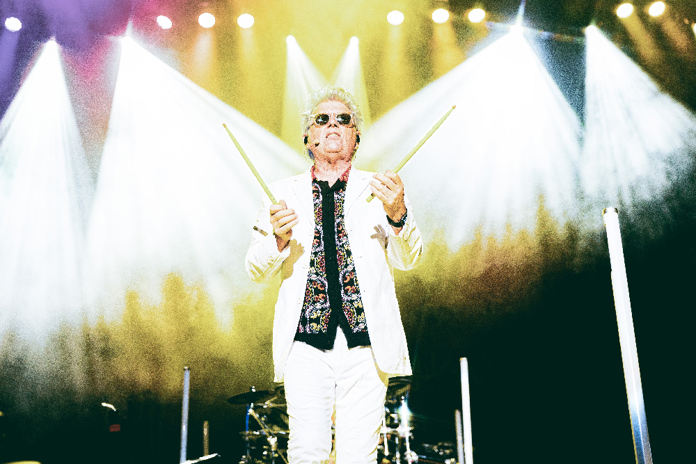 Tom Bailey at the Totally Tubular Festival at Hartford Healthcare Amphitheater in Bridgeport, Connecticut on July 16, 2024 photo by Jessie Fuentes