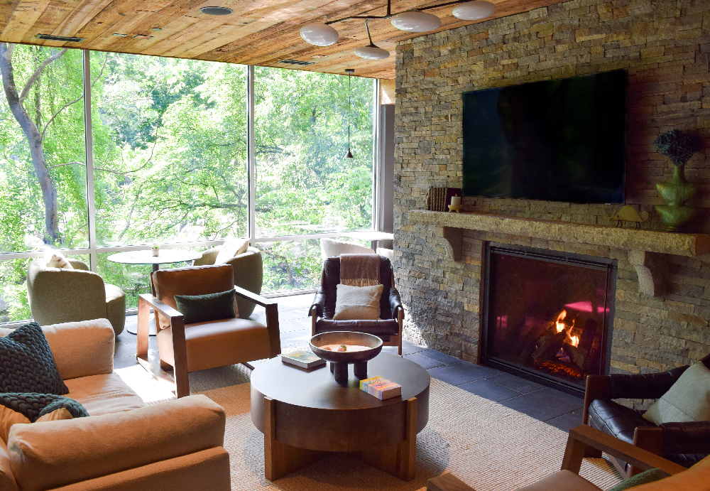 Downstairs lounge at the watershed hotel in Norwalk, connecticut 