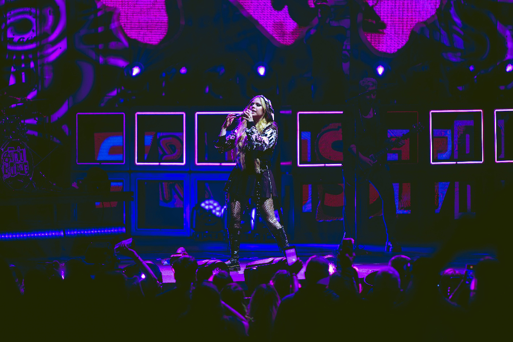 photos of Avril Lavigne tour at Xfinity Theatre in Hartford, Connecticut in August 21, 2024 photo by Jessie Fuentes // Finding Connecticut