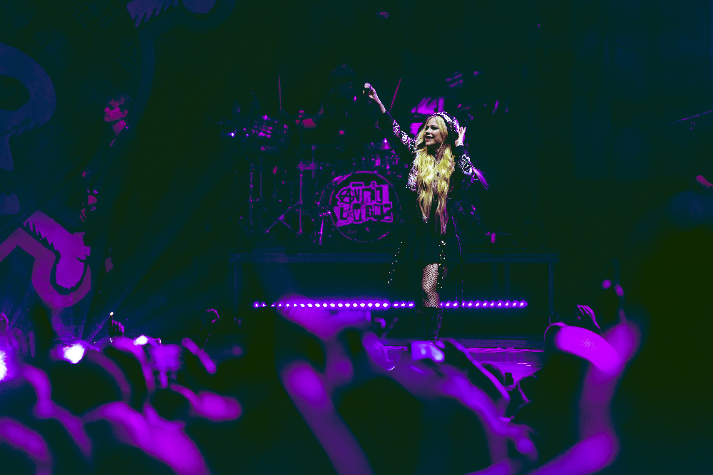 photos of Avril Lavigne tour at Xfinity Theatre in Hartford, Connecticut in August 21, 2024 photo by Jessie Fuentes // Finding Connecticut