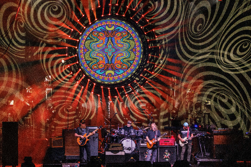 Gov't Mule to perform at College Street Music Hall in New Haven Connecticut in December 2024