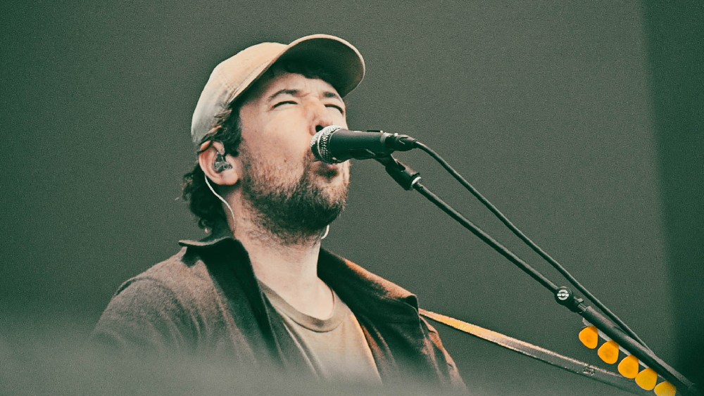 Robin Pecknold of Fleet Foxes at Soundside Music Festival in Bridgeport, Connecticut, on September 28, 2024 photo by Kris Forland