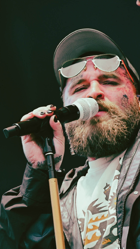 Teddy Swims at Soundside Music Festival in Bridgeport, Connecticut, on September 29, 2024 photo by Kris Forland