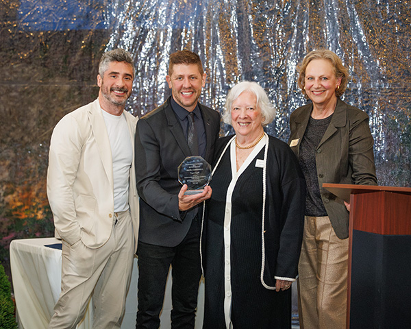 On May 3, Keeler Tavern Museum & History Center celebrated honorees
Bryan Perri and Daniel C. Levine at the organization’s 31 st Annual Cannonball Gala. Despite a
little rain, it was fantastic event, featuring an incredible performance by honoree Bryan Perri
and lots of heartfelt support for the humanities. Thank you to all who attended and helped
make the evening so successful. Left to right: Honorees Bryan Perri and Daniel C. Levine of A.C.T.
of Connecticut, KTM&HC Board President Sara Champion, and KTM&HC Executive Director
Hildegard Grob. Photo credit: Mark Latham.