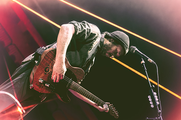 Incubus performs at Mohegan Sun on June 28, 2025 photo by Jessie Fuentes