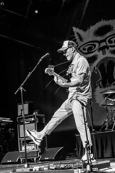 Blues Traveler performed at Toyota Oakdale Theatre in Wallingford, Connecticut on July 18, 2025 Photo by Jessie Fuentes