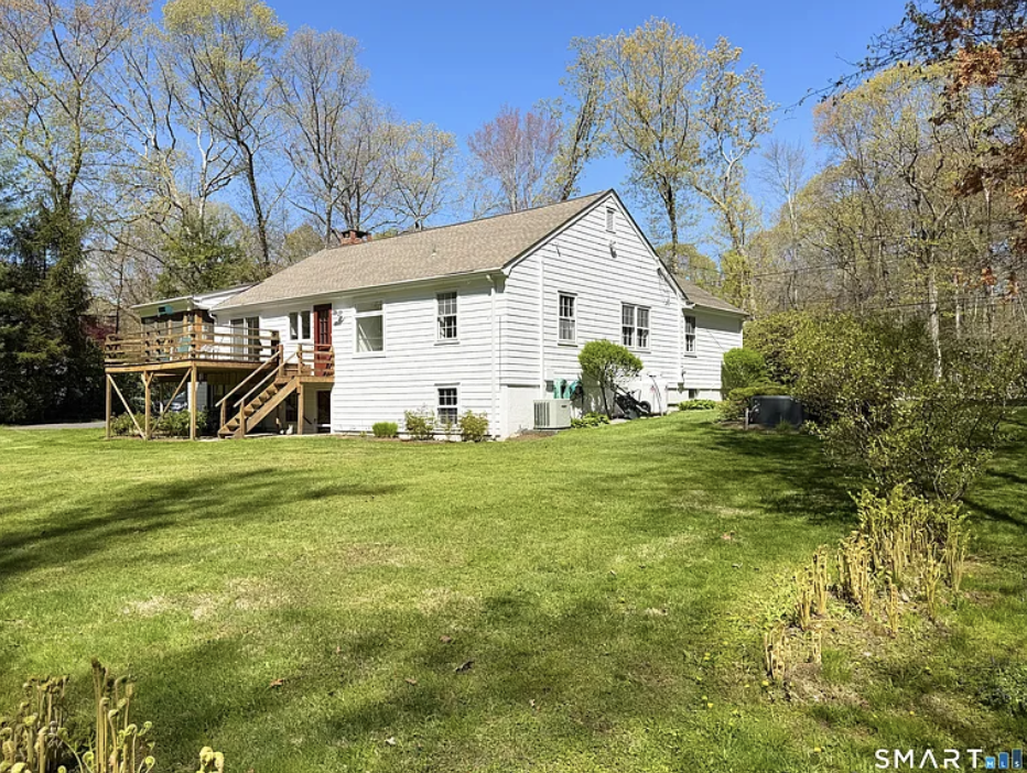 279 Cheese Spring Rd in wilton Connecticut