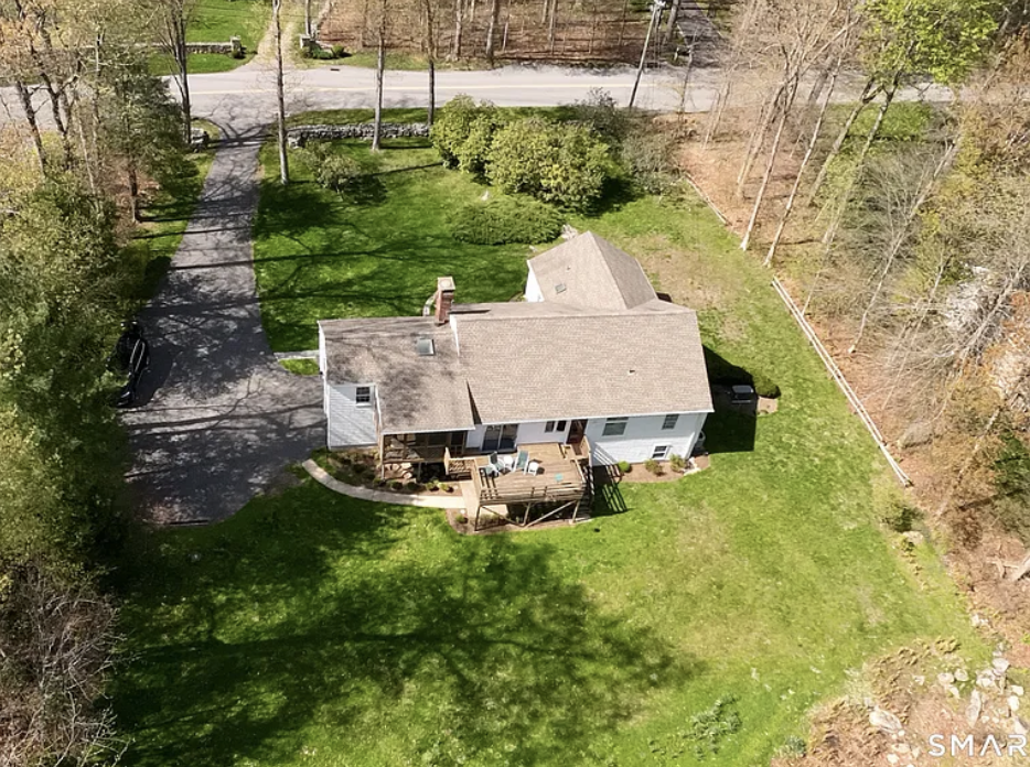 279 Cheese Spring Rd in wilton Connecticut