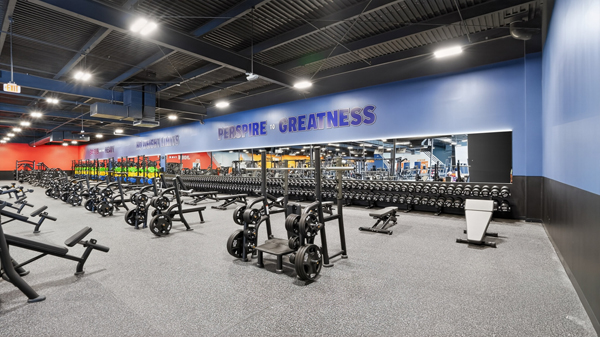 Crunch Fitness in Southington announced memberships go on sale on June 27