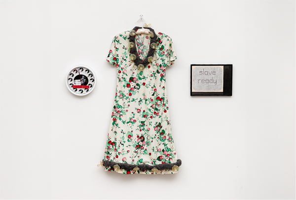 Mimi Smith, Slave Ready: Maternal, 1996.
Courtesy of the artist and Luis De Jesus Los Angeles